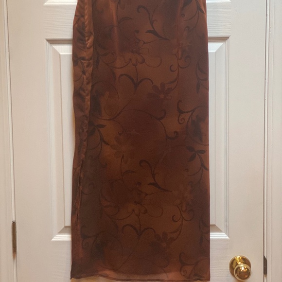 Vintage Classiques Entier Brown Flower Skirt. - Picture 6 of 6